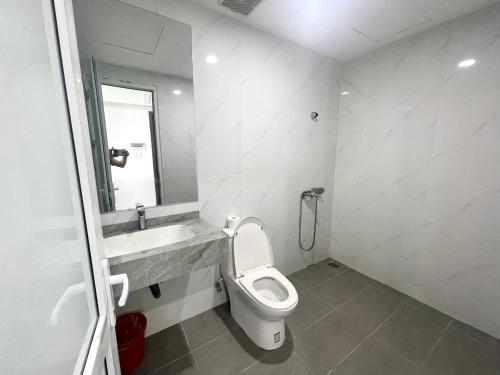 Superior Apartment with Balcony image 1