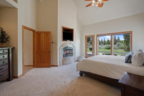 Dara Oaks 5br 3 5bath - image 3