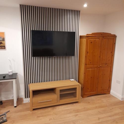 Modern 1-Bed Flat in Dover in Dover