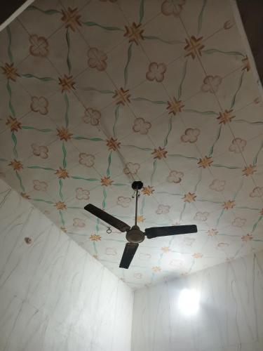 Royal inn - Prayagraj