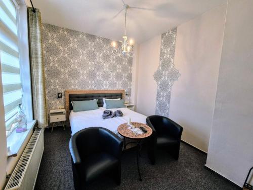 Altstadt Pension Orchidee - image 9
