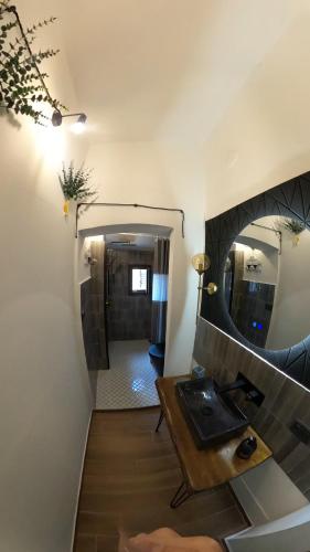 Baño, Casa de 60 m² en San Gimignano, con 2 habitación(es) y 1 baño(s) privado(s) (Casa nel centro storico) in San Gimignano