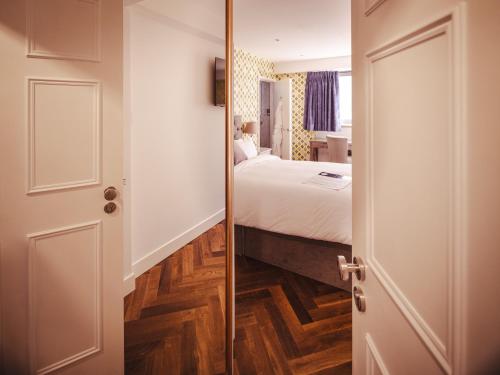 The Varsity Hotel & Spa - image 10