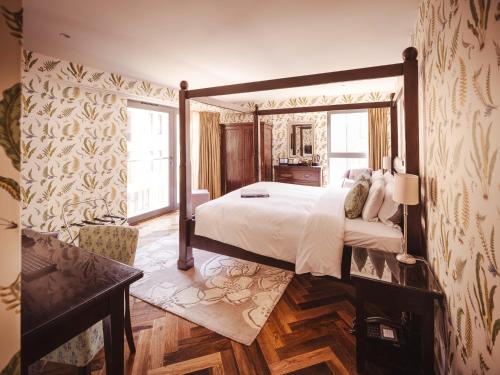The Varsity Hotel & Spa - image 7