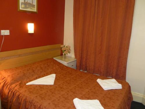 Guilford House Hotel - image 2