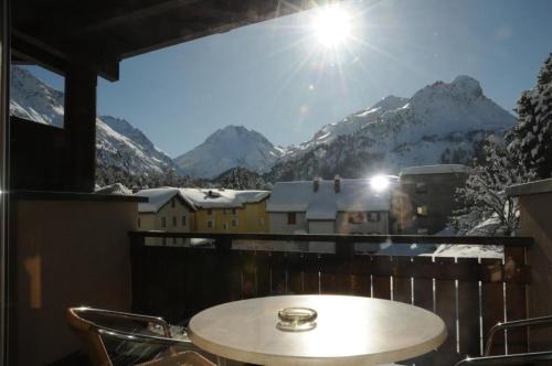  Apparthotel Pöstli Nr 305 in Maloja