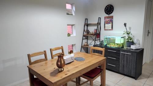 Room available in Mawson Lakes, Adelaide in Mawson Tavak