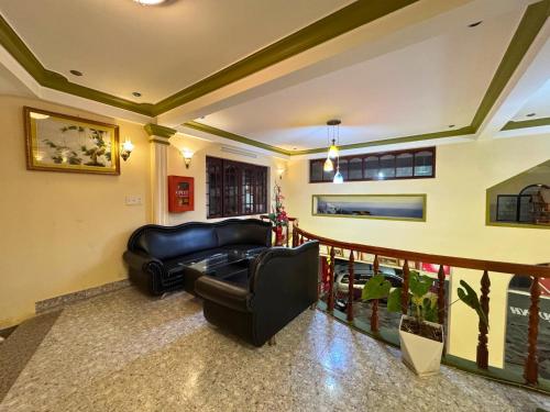 Nhat Quynh Hotel – Dalat