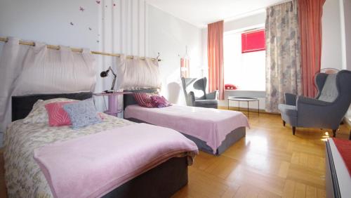 ToTuToTam near Arkadia Bevásárlóközpont