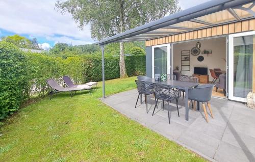  3 Bedroom Awesome Home In Heinkenszand in heinkenszand