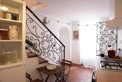 Casa in piazza in Canterano