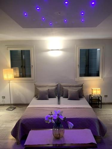 Loft indipendente circondato da giardino a 2 passi dal centro