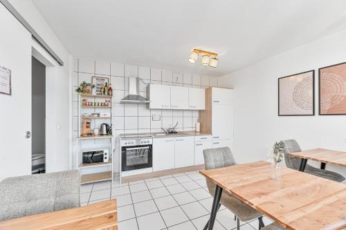 ห้องส่วนกลางสำหรับนั่งเล่น/ดูทีวี, Atelier Guesthouse in ฟิลเดอร์ชตัดท์