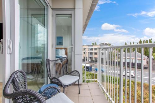 Takapuna Central Stylish 2BR Carpark Pool Aircon, Auckland (photo 10)