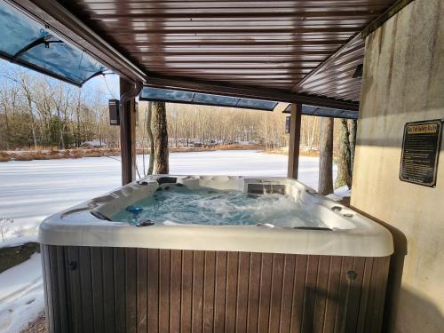 Pocono Mountain Retreat Pocono Mountain Retreat