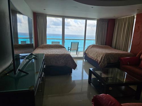 Espectacular Beach & Laguna view Cancun at SALVIA CONDOMINIUMS, Cancún (Foto 7)