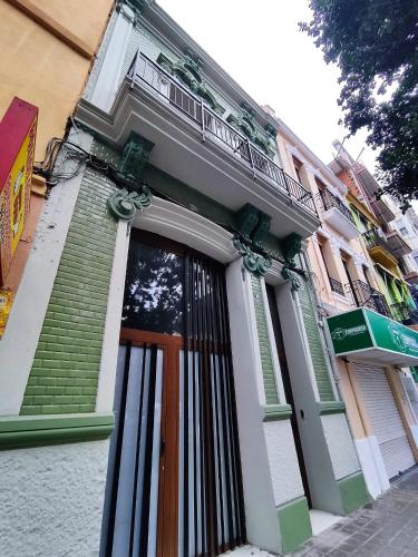 Mandarina Suites - Unique apartments in Valencia 4