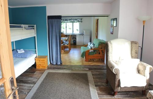 Besedicke skaly in Koberovy