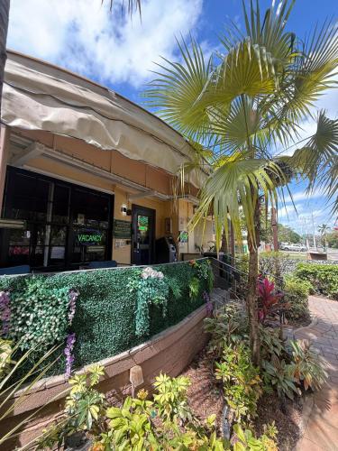 Sheridan Hostel in Dania Beach