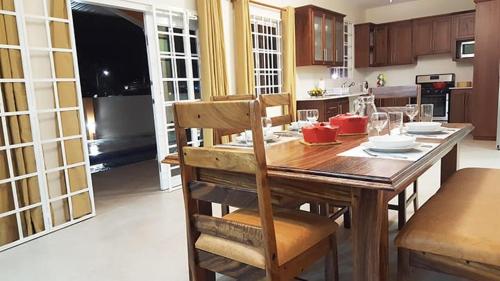 Villa Devica in Crown Point