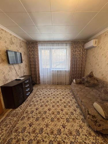 Apartment on Akhmetova 10