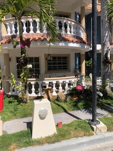VILLAS SONJASAA LOFt in Bani
