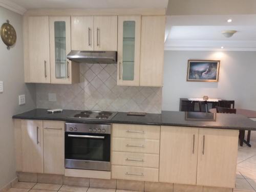 cuina, The Lakehouse BnB in Brakpan