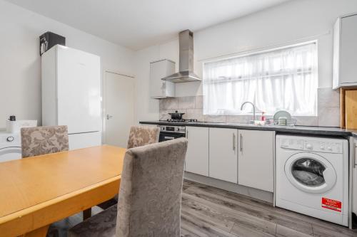 Serviced Accommodation Liverpool by Tomla- Free Parking, Liverpool (photo 3)