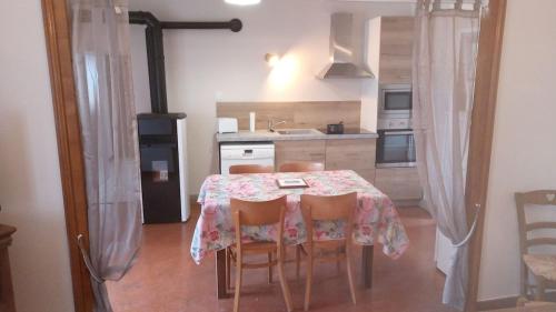 Gîte des Hautes Côtes de Beaune (Gite des Hautes Cotes de Beaune) in Нантуа