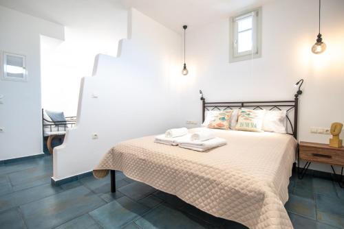 VAGIANOU THEA celeste