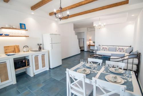 VAGIANOU THEA celeste