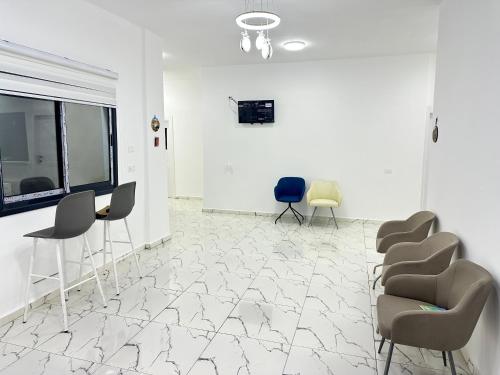 Steele honey in Jericho