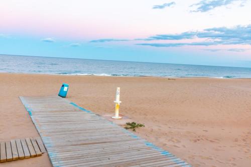 ชายหาด, Luxury villa close to beach, mountain and golf! in อัลซิรา