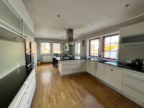 Homestay on budget in Oslo City 1 near Kon-Tiki Múzeum