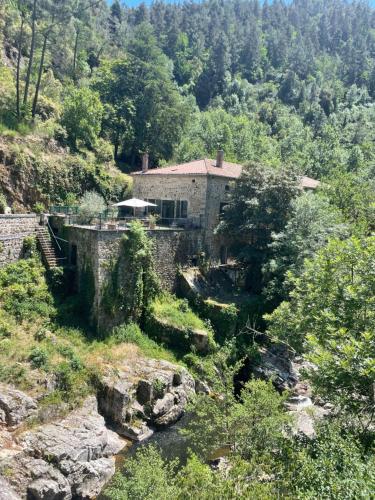 Le Buis Domaine gîte à louer Saint-Étienne-de-Serre