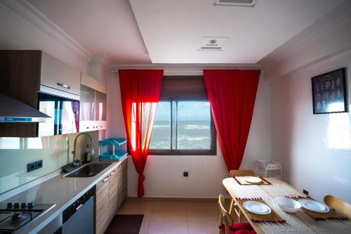 Spacious Beachfront apartment Room Type - Two-Bedroom Apartment