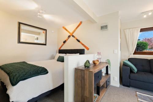 Majestic Lakeview Studio — other in McKerrow Place 9B, Queenstown New Zealand, 9300