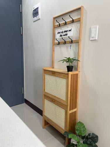 Condo near Airport, CCLEX Balcony Pool View Condo near Airport, CCLEX Balcony Pool View