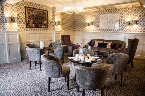 Pub/Lounge, Hogarths Stone Manor in Kidderminster