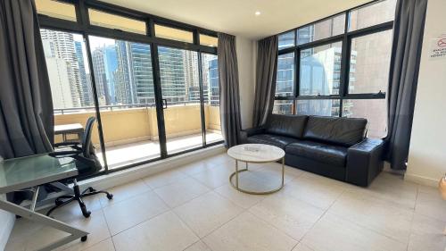 MetaWise Sydney CBD Haymarket Luxe 2Bed Penthouse Bella - image 11