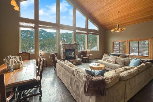 . Cozy Rustic Escape Near Park City Adventures
