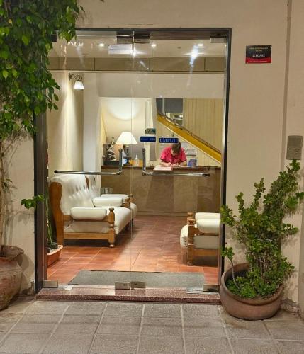 Hotellet från utsidan, Hotel San Martín (Hotel San Martin) in San Jose de Jachal