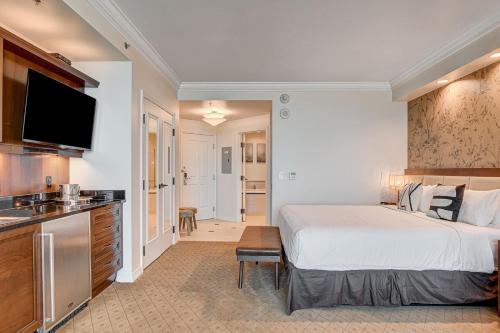 The Rosé II MGM Signature Studio Suite Tower 3 5 MIN WALK FROM F1 GRANDSTAND, Las Vegas (photo 7)