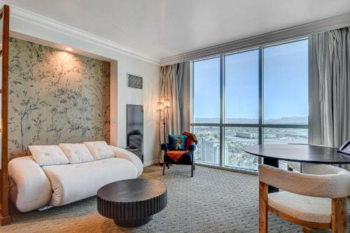 The Rosé II MGM Signature Studio Suite Tower 3 5 MIN WALK FROM F1 GRANDSTAND, Las Vegas (photo 10)