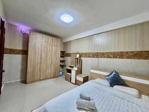Apartment image 8