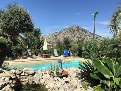 Villa with private pool and wonderful view, Carini (photo 2)
