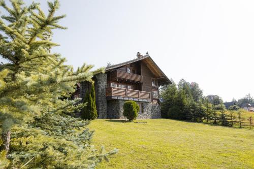 Pine Valley House