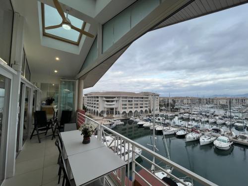 Le Must Cap Hermes, incroyable vue sur port, t2- Le Must Cap Hermes, incroyable vue sur port, t2-