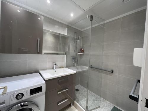 Le Must Cap Hermes, incroyable vue sur port, t2- Le Must Cap Hermes, incroyable vue sur port, t2-