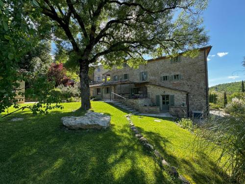 Dārzs, Villa da Eva in Monte Santa Maria Tiberina